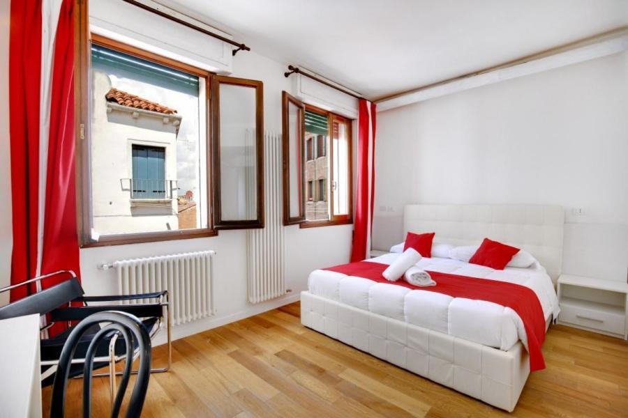 Apartamento Fenix La Bohéme Venecia Exterior foto